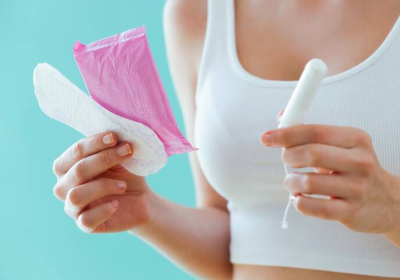 Protections menstruelles – Des questions qui persistent depuis 50 ans
